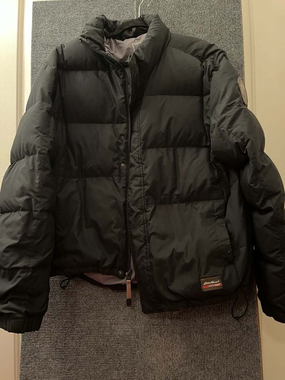 Eddie Bauer WeatherEdge Down Puffer Jacket Size L Black Anniversary Patch